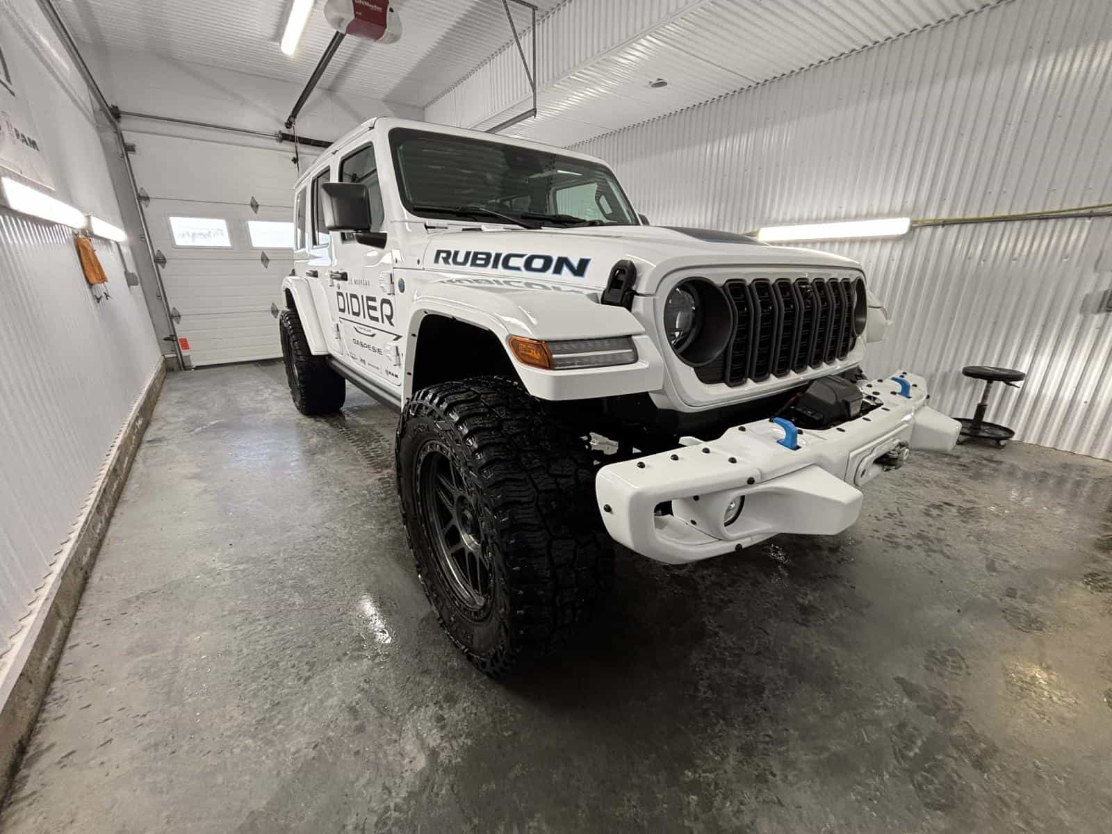 Image 3 Jeep Wrangler 4XE 4-Door Rubicon 2024