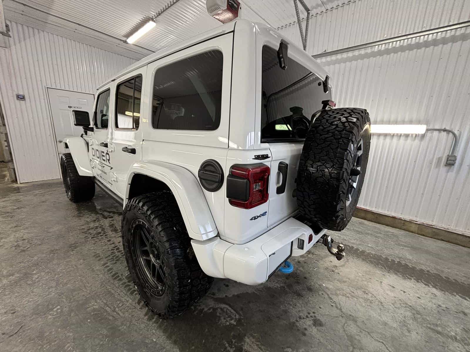 Image 2 Jeep Wrangler 4XE 4-Door Rubicon 2024