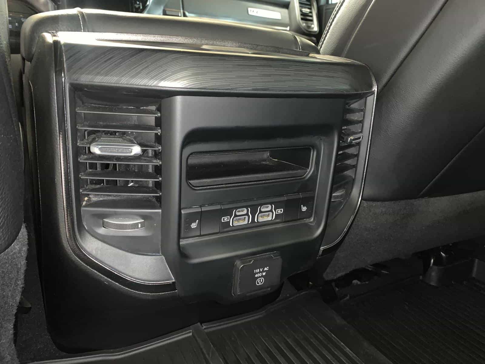 Image 19 RAM 2500 Rebel 2024