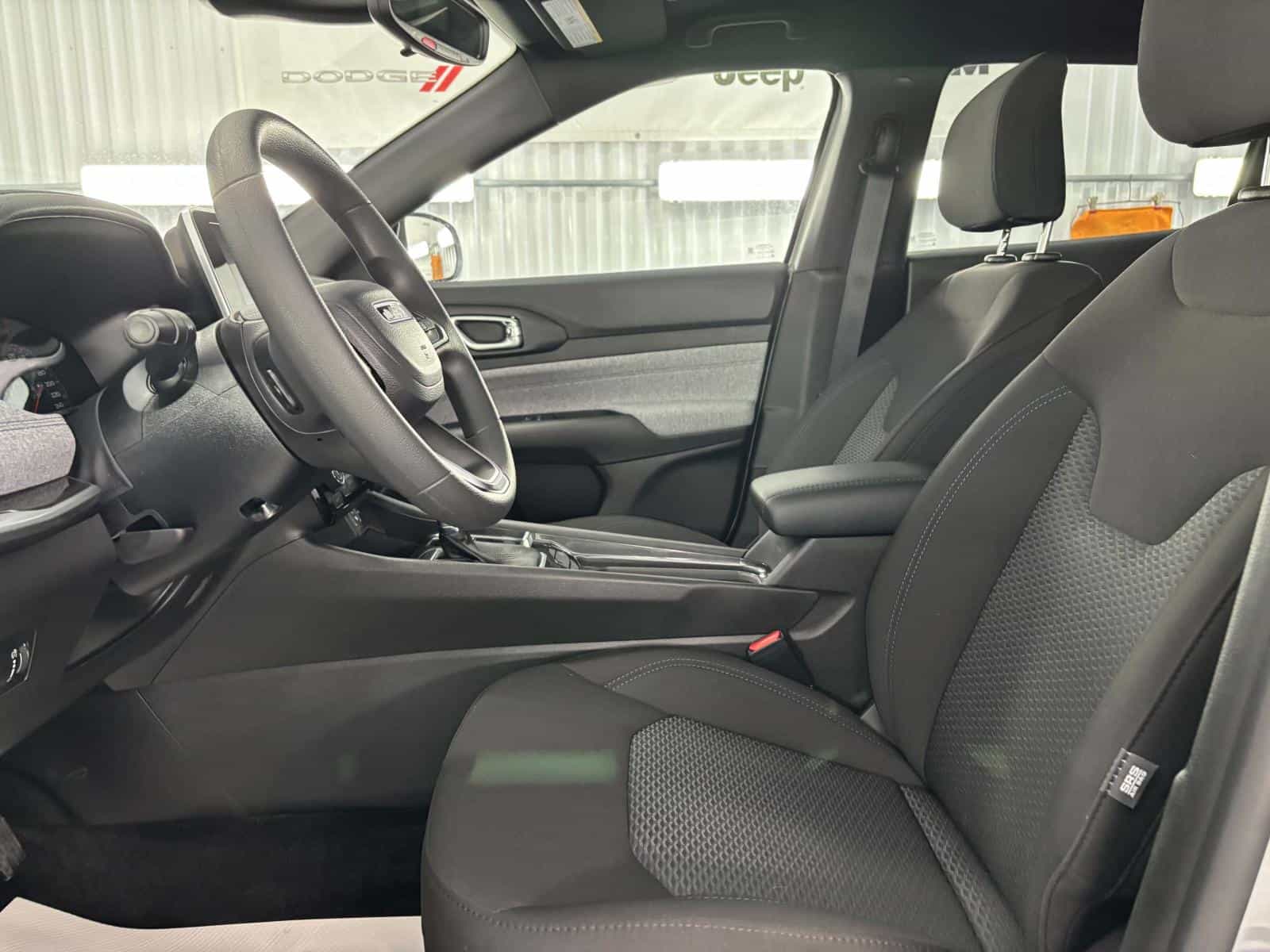 Image 10 Jeep Compass Sport 2026