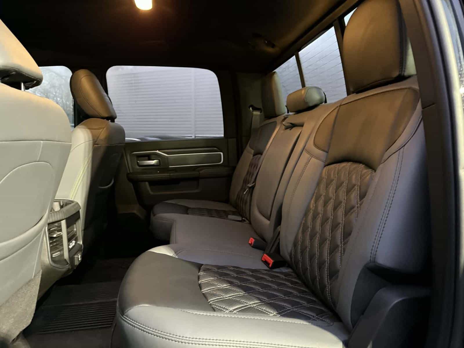 Image 9 RAM 3500 Big Horn 2025