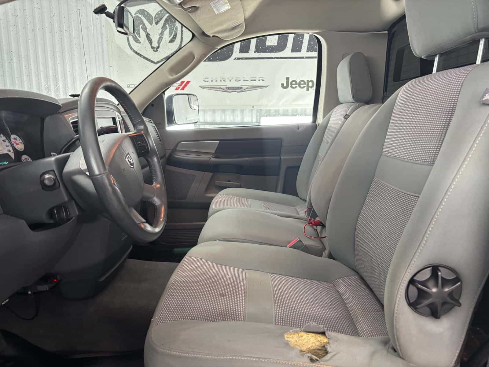 Image 7 Dodge Ram 3500 SLT 2007