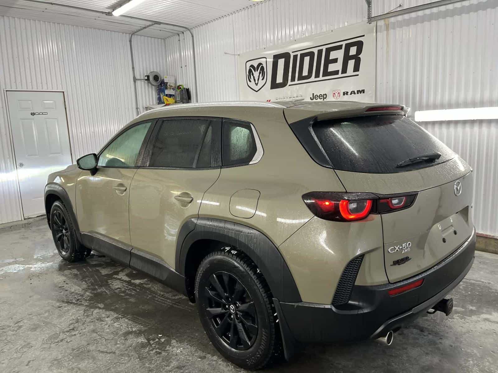 Image 5 Mazda CX-50 GS-L 2023