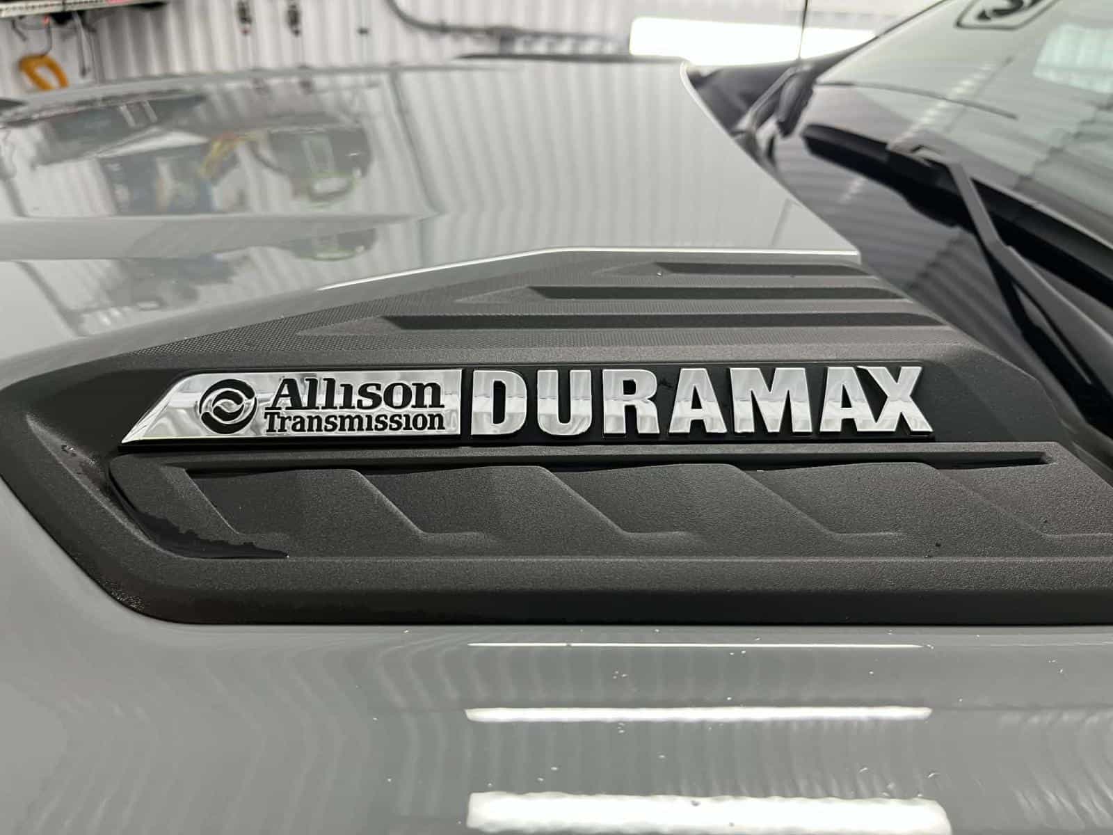 Image 3 Chevrolet Silverado Custom 2024