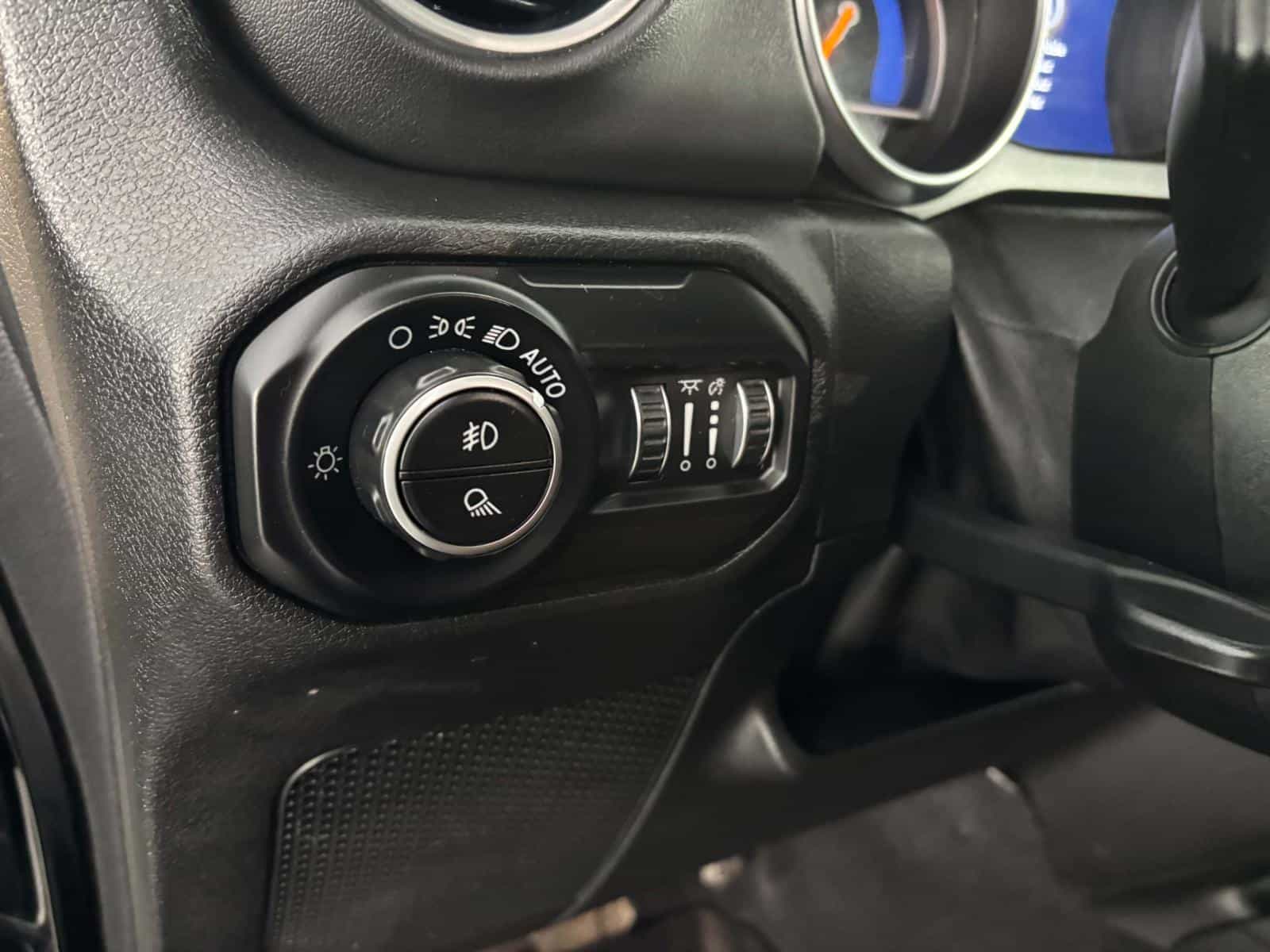 Image 10 Jeep Gladiator Overland 2021