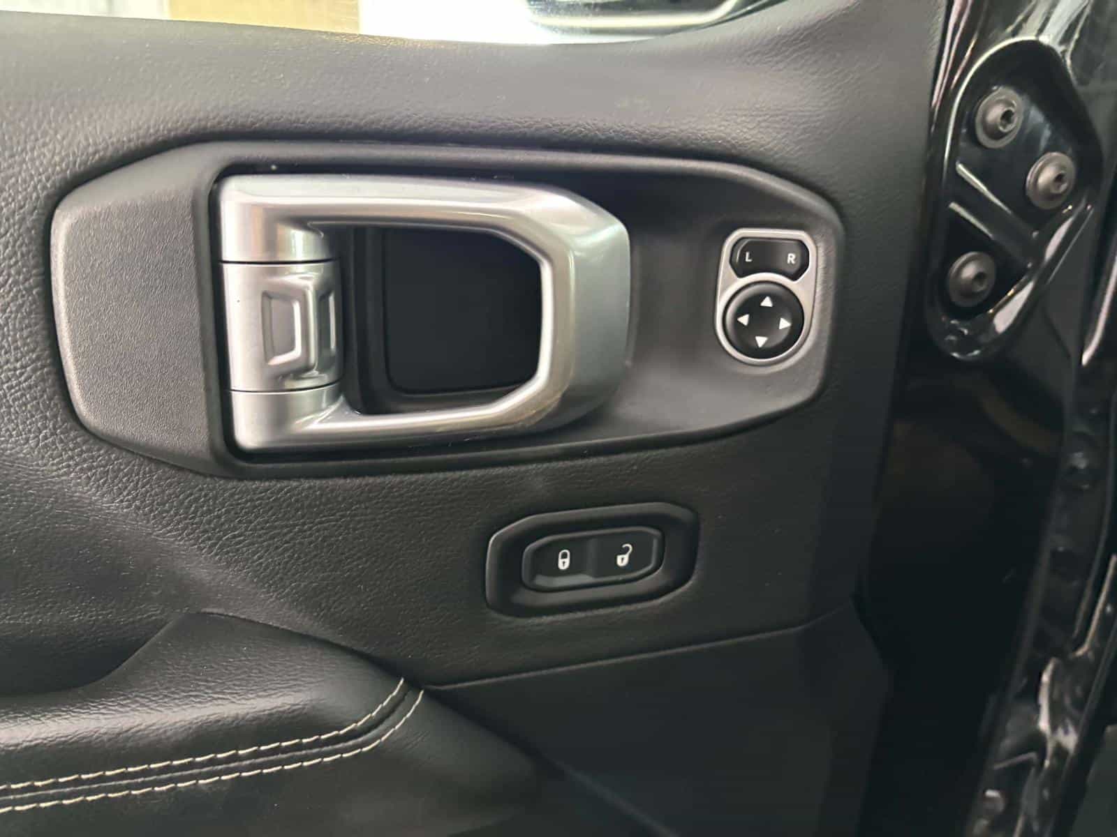 Image 5 Jeep Gladiator Overland 2021