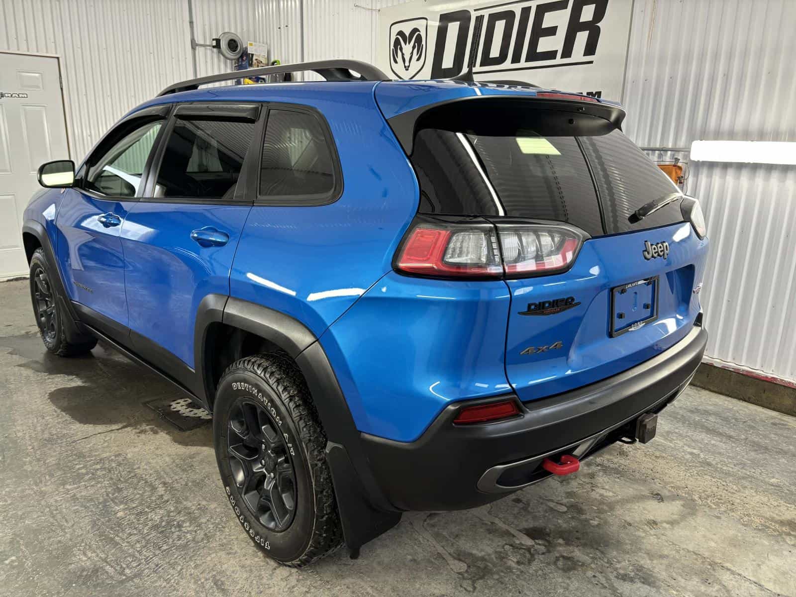 Image 3 Jeep Cherokee Trailhawk 2020
