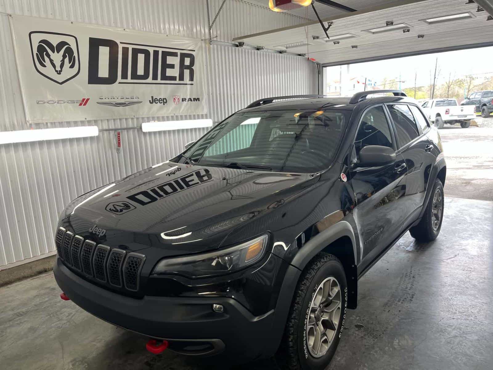 Image 1 Jeep Cherokee Trailhawk 2020