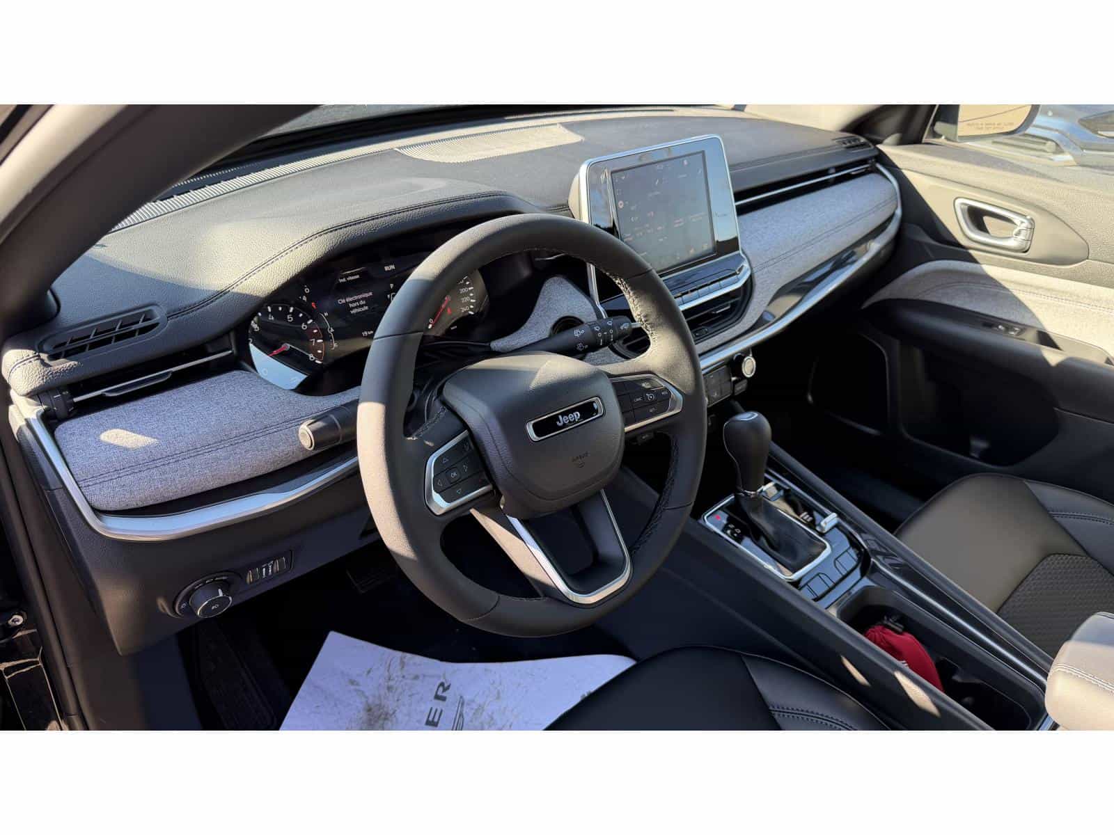 Image 9 Jeep Compass North 2026