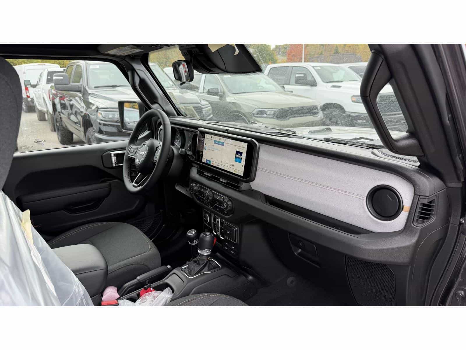 Image 5 Jeep Wrangler 4xe PHEV 4-Door Sport S 2025