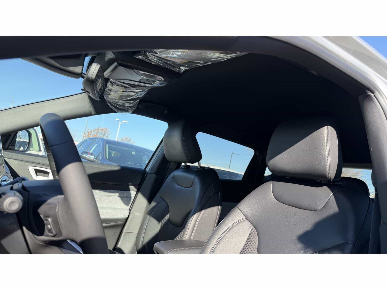 Image 6 Jeep Compass North 2026