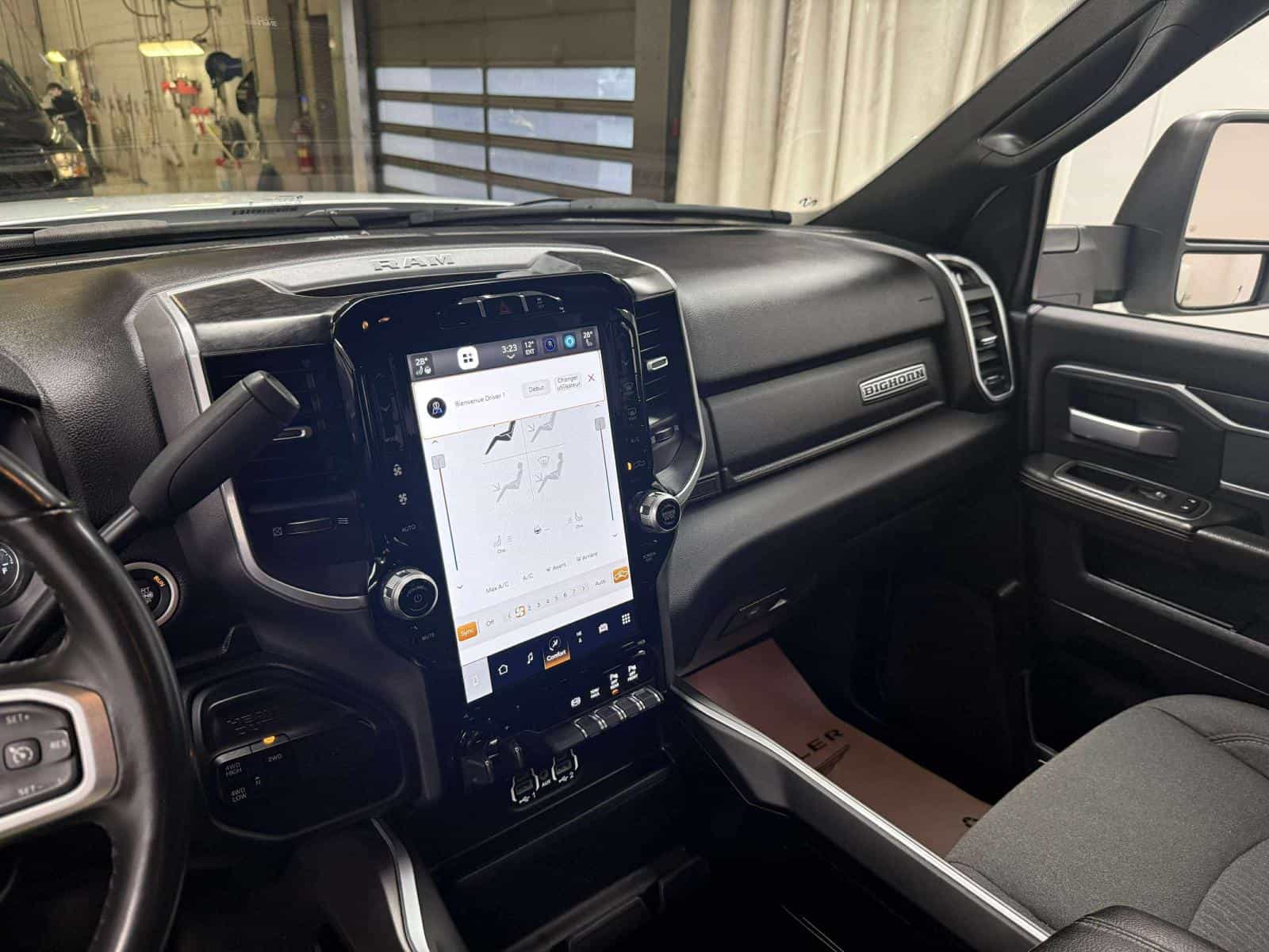 Image 13 RAM 3500 Big Horn Big Horn 2024