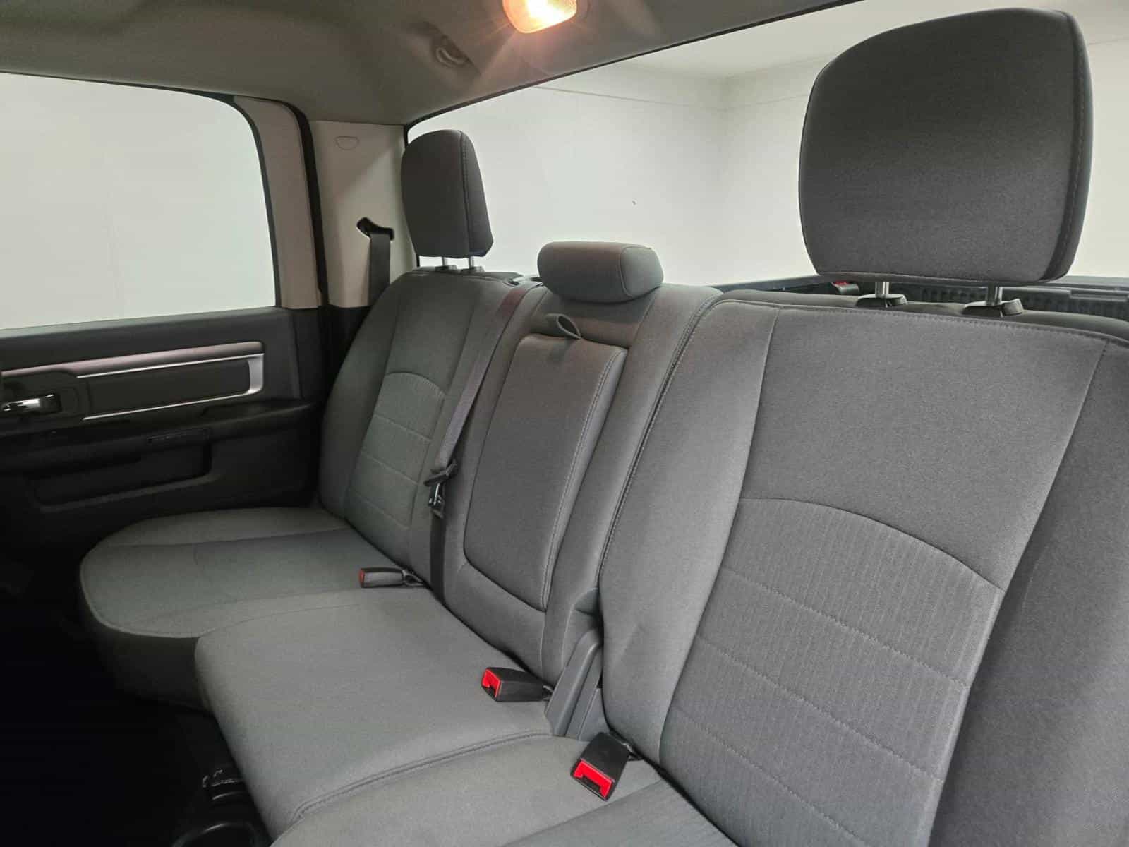 Image 9 RAM 1500 Classic SLT 2023