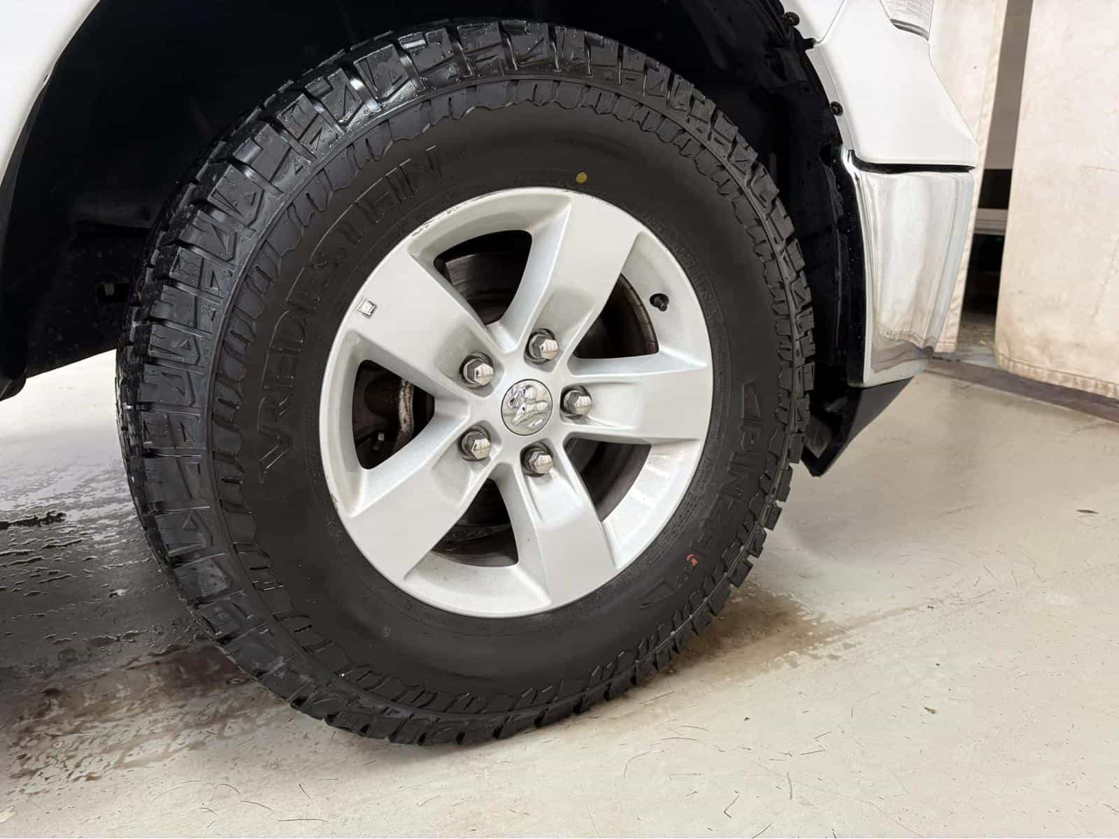 Image 8 RAM 1500 Classic SLT 2022