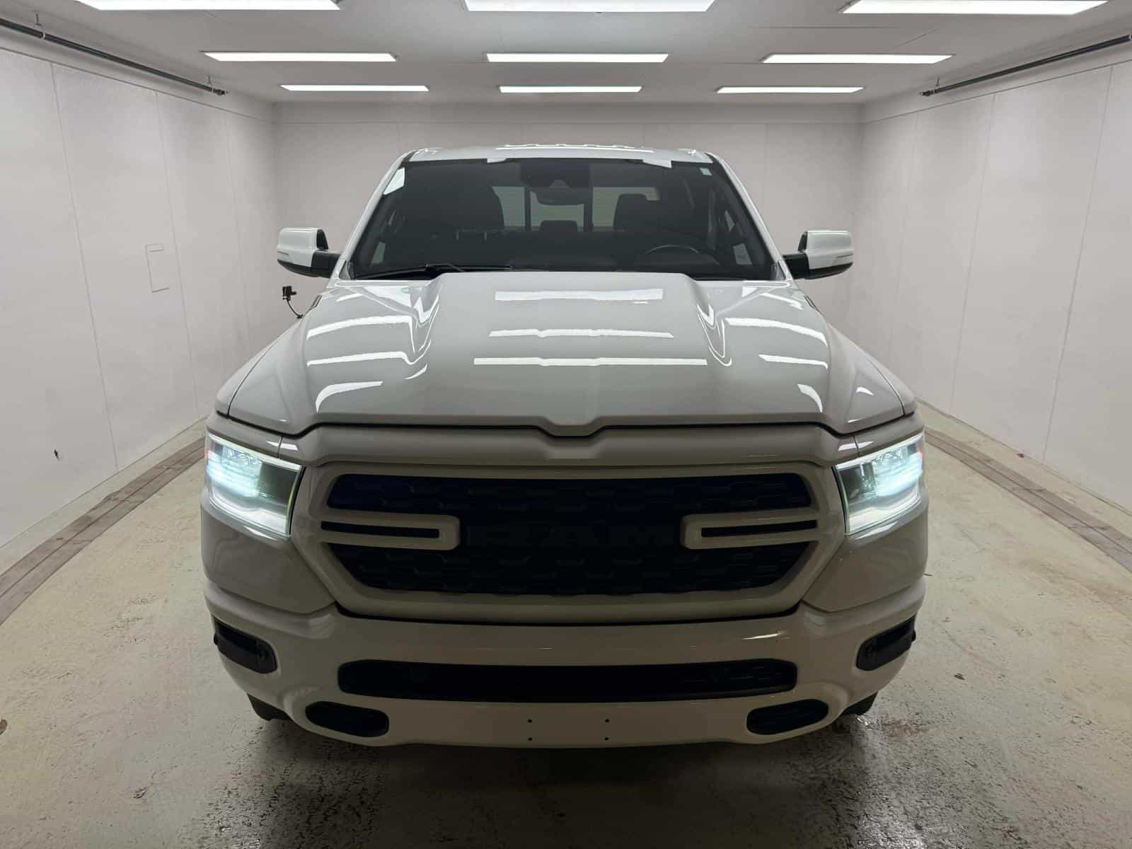 2022 RAM 1500 Sport Sport - Image 2