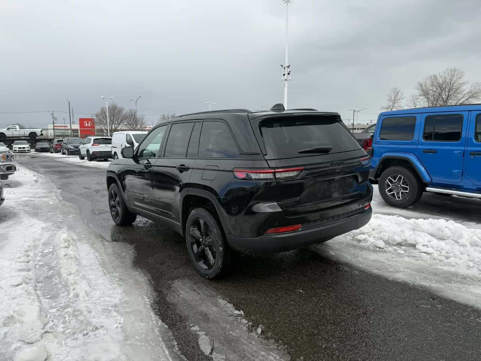 Image 4 Jeep Grand Cherokee Altitude 2025