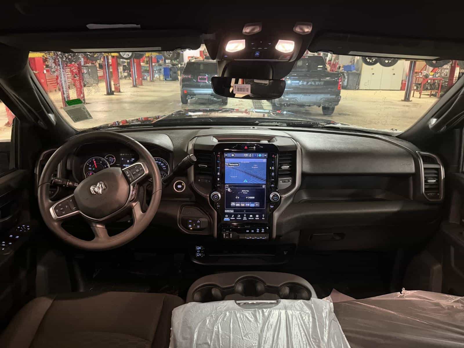 Image 8 RAM 2500 Warlock 2026