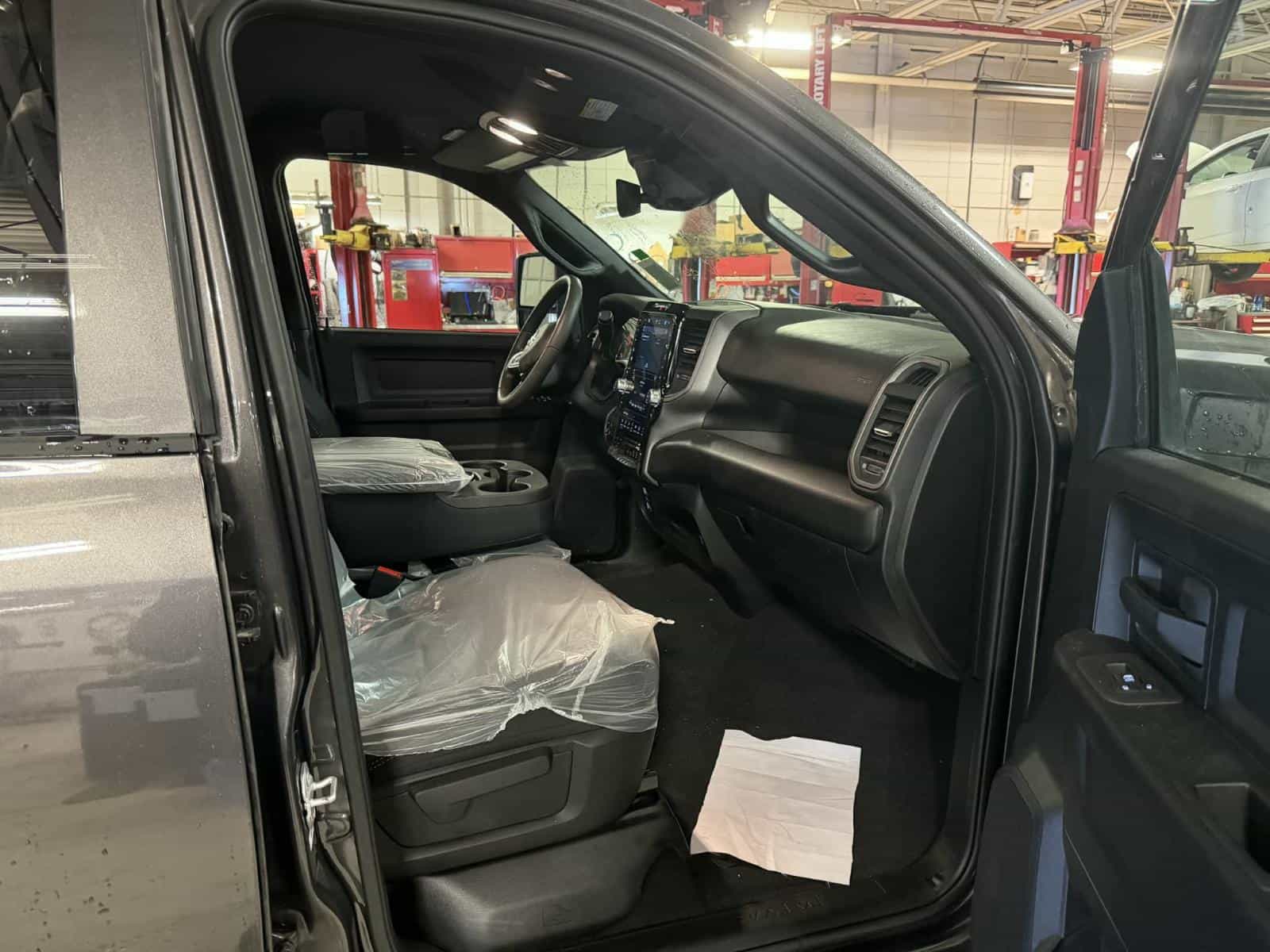 Image 6 RAM 2500 Warlock 2026