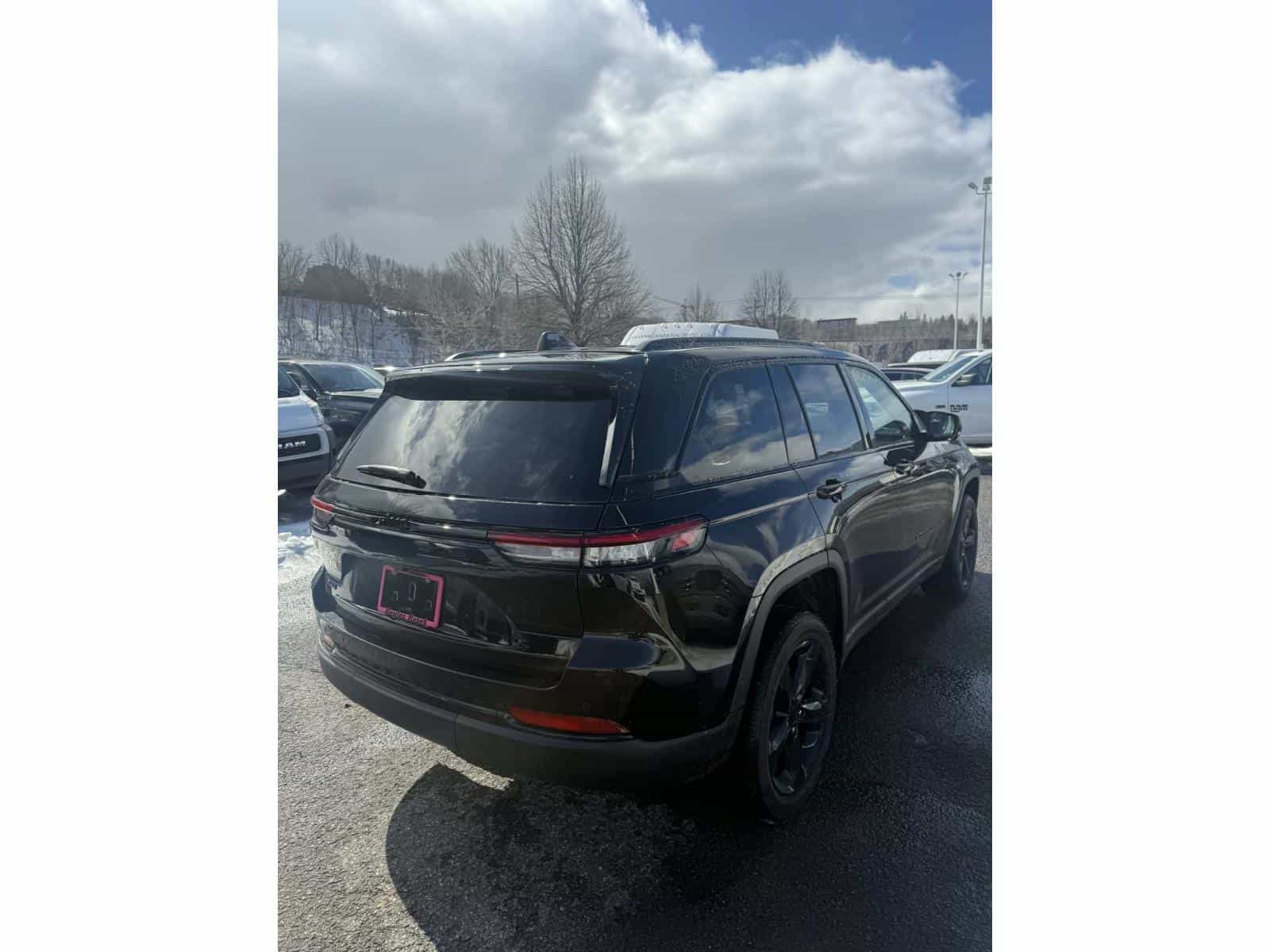 Image 7 Jeep Grand Cherokee Altitude 2025