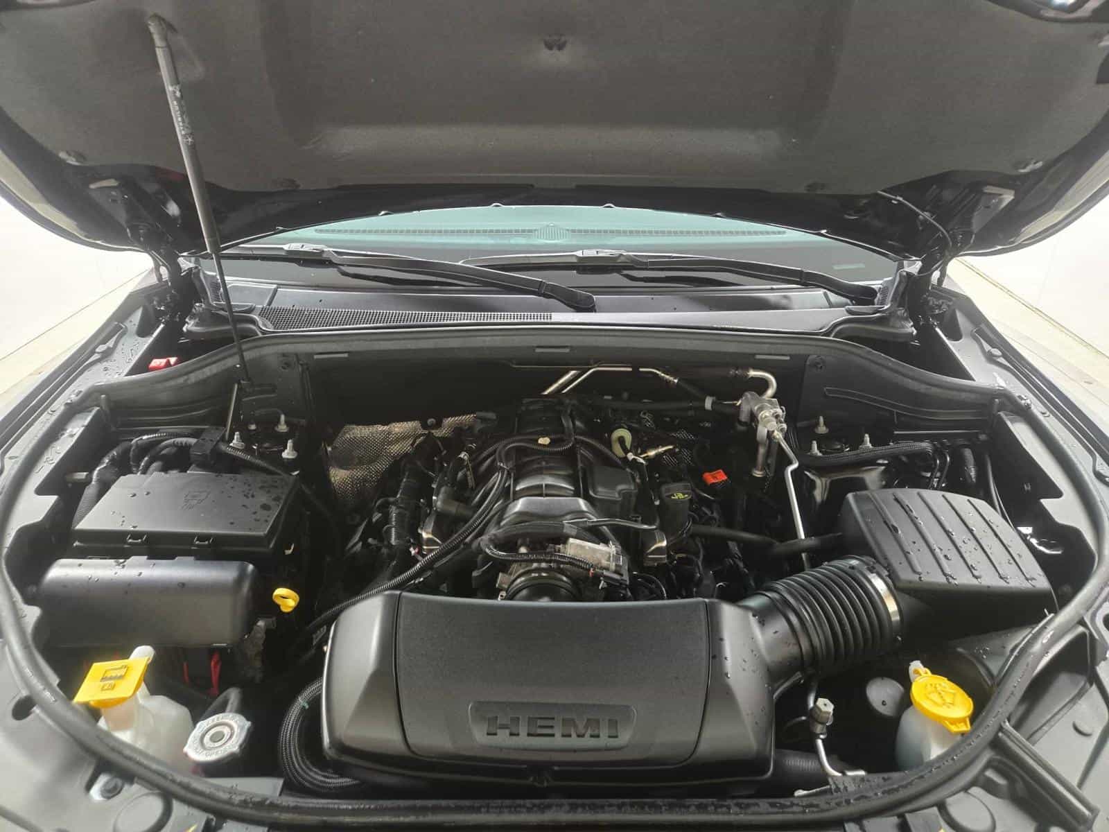 Image 8 Dodge Durango R/T 2025