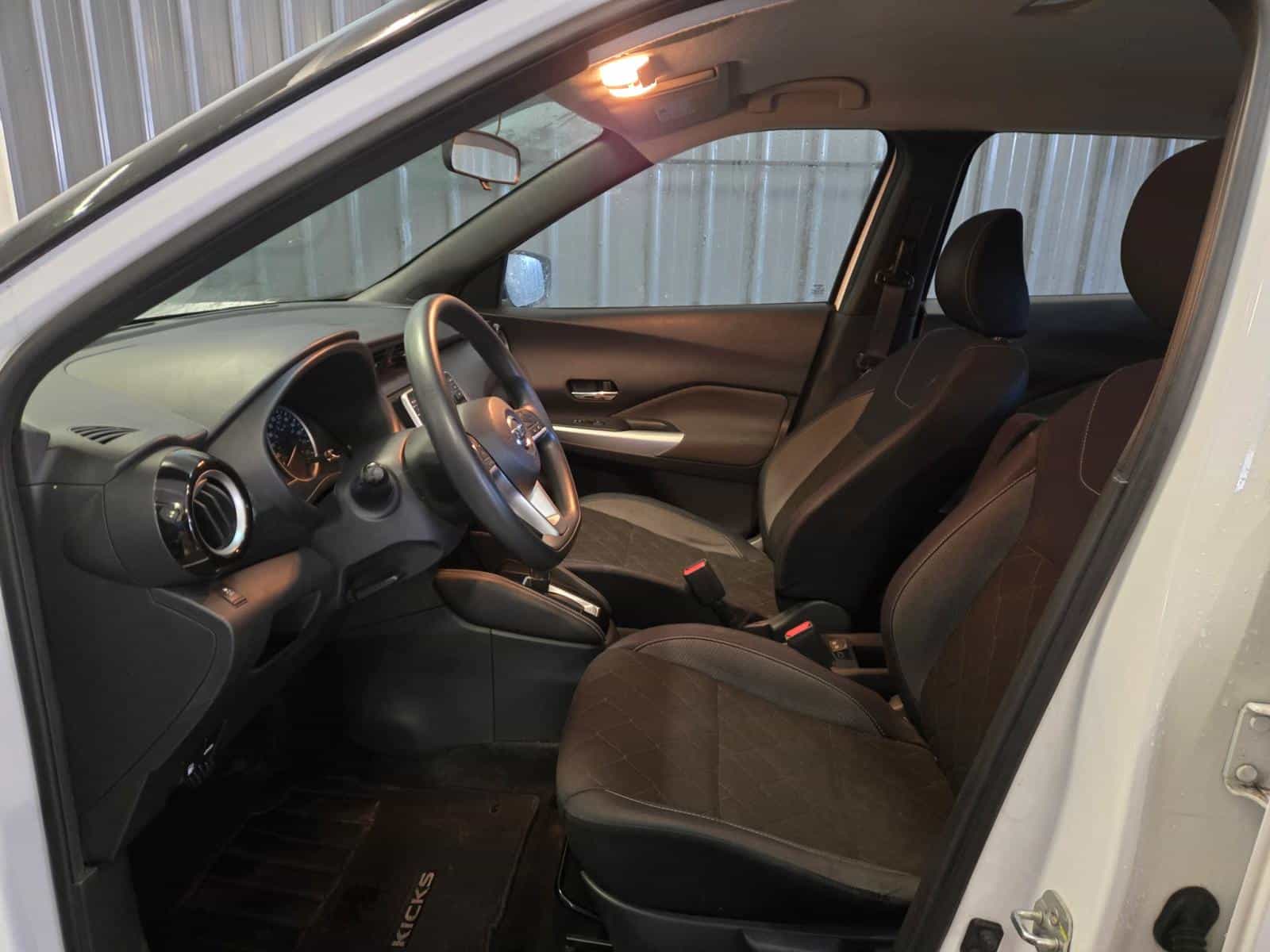 Image 11 Nissan Kicks SV 2018