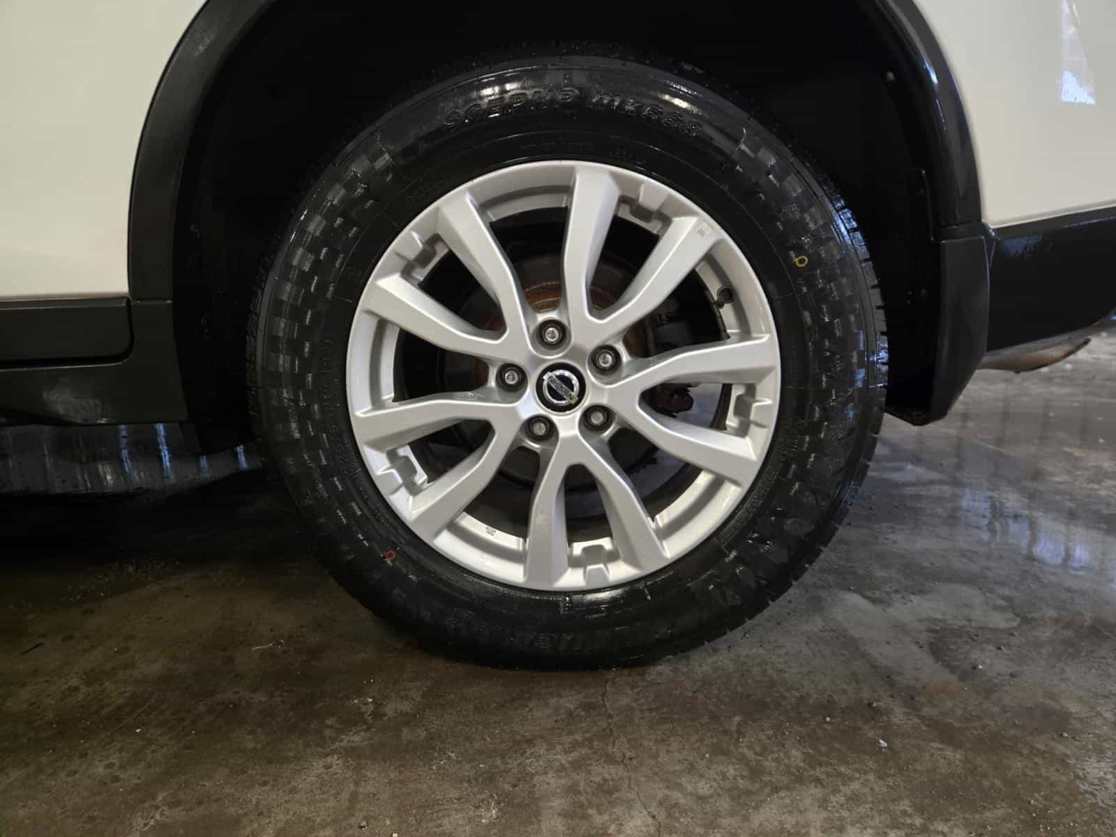 Image 8 Nissan ROGUE S/SL/SV S 2020