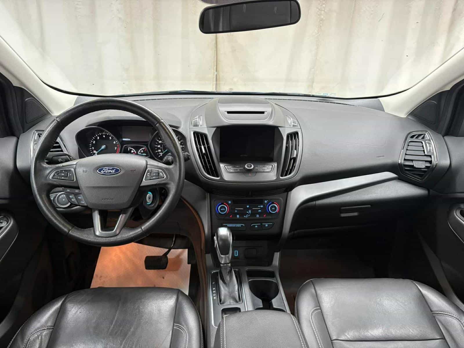 Image 13 Ford Escape SEL 2018