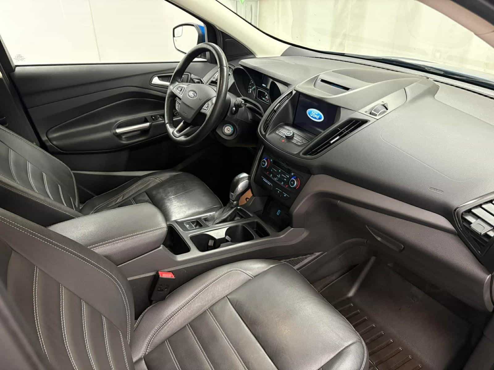 Image 14 Ford Escape SEL 2018