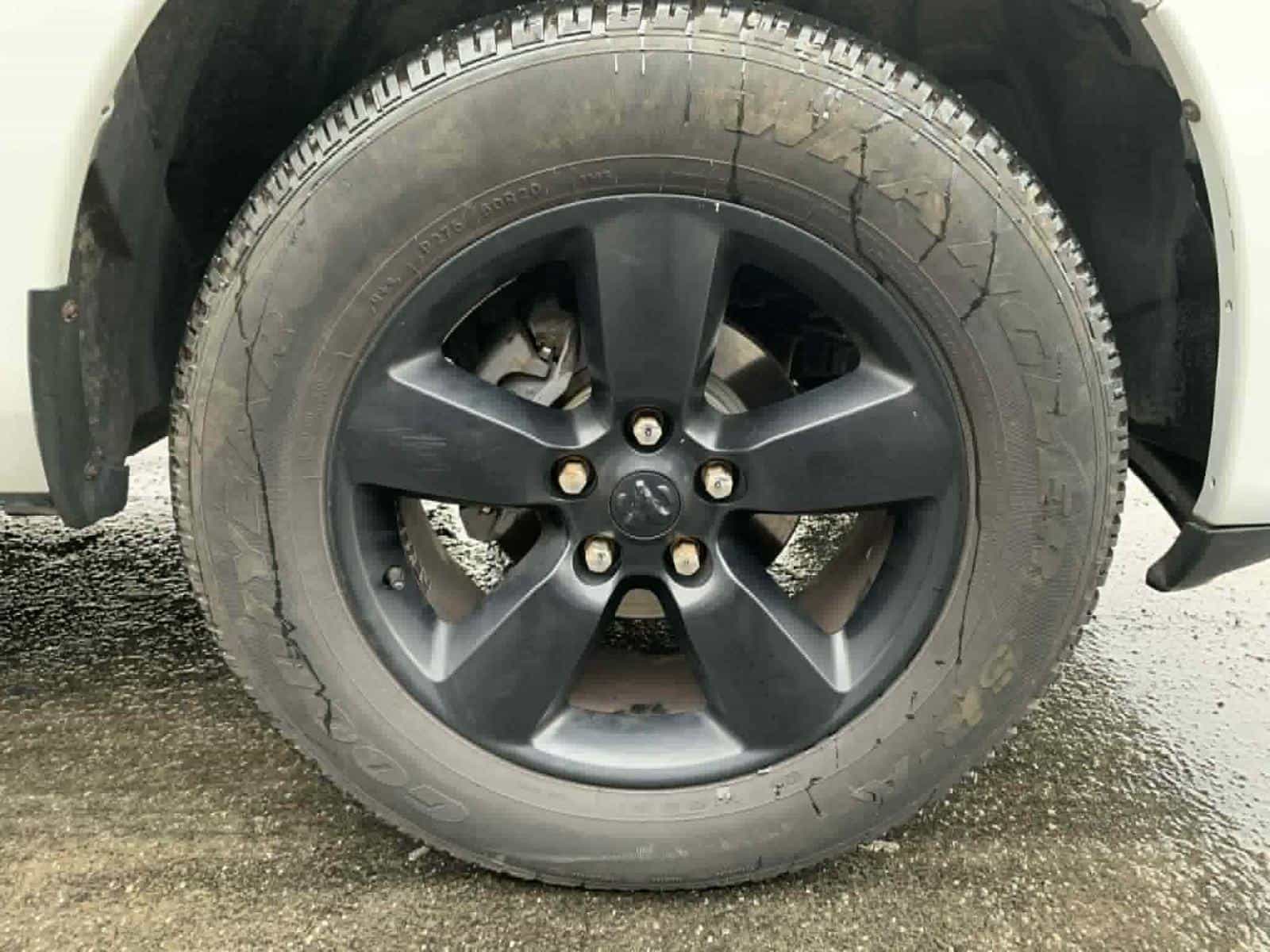 Image 10 RAM 1500 Classic Express 2020