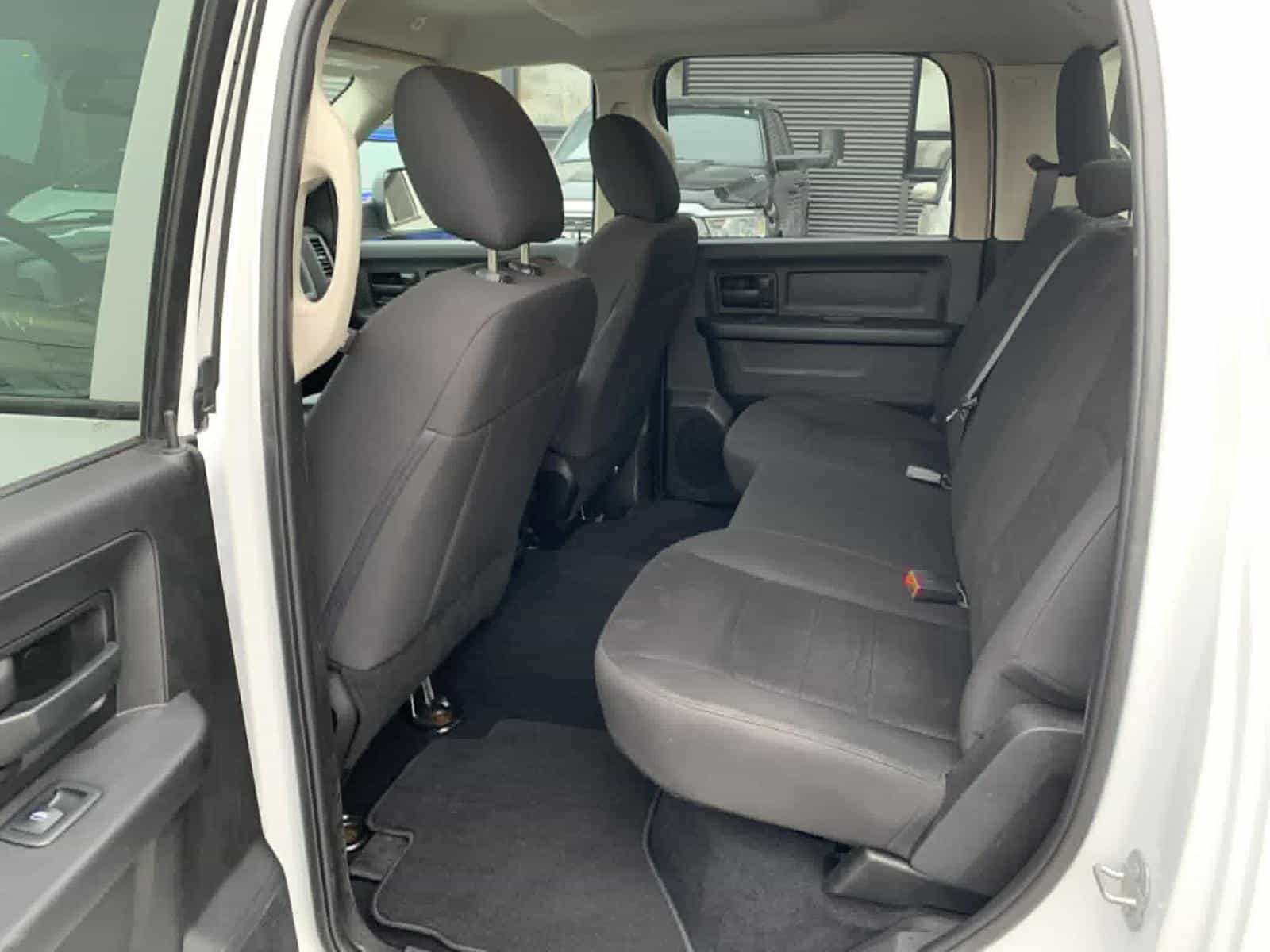 Image 11 RAM 1500 Classic Express 2020