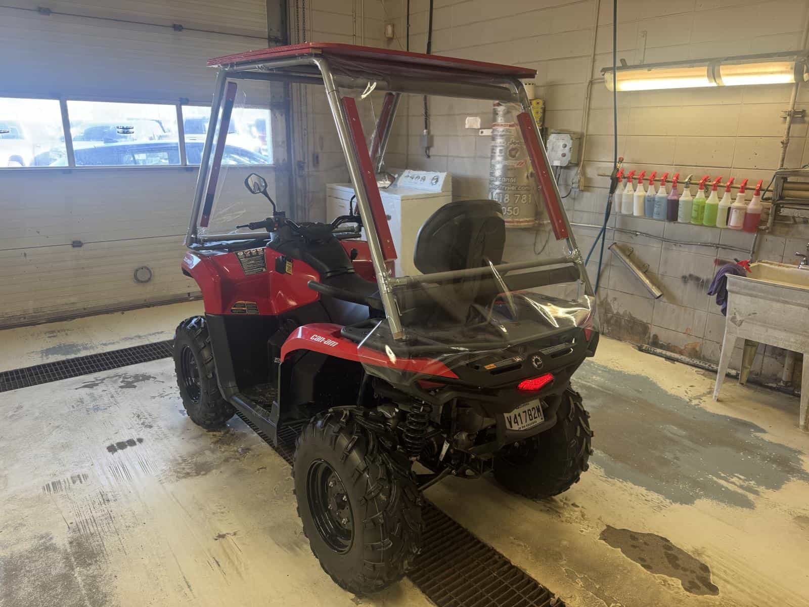 Image 2 Can-Am Outlander Max 700 Dps 2023