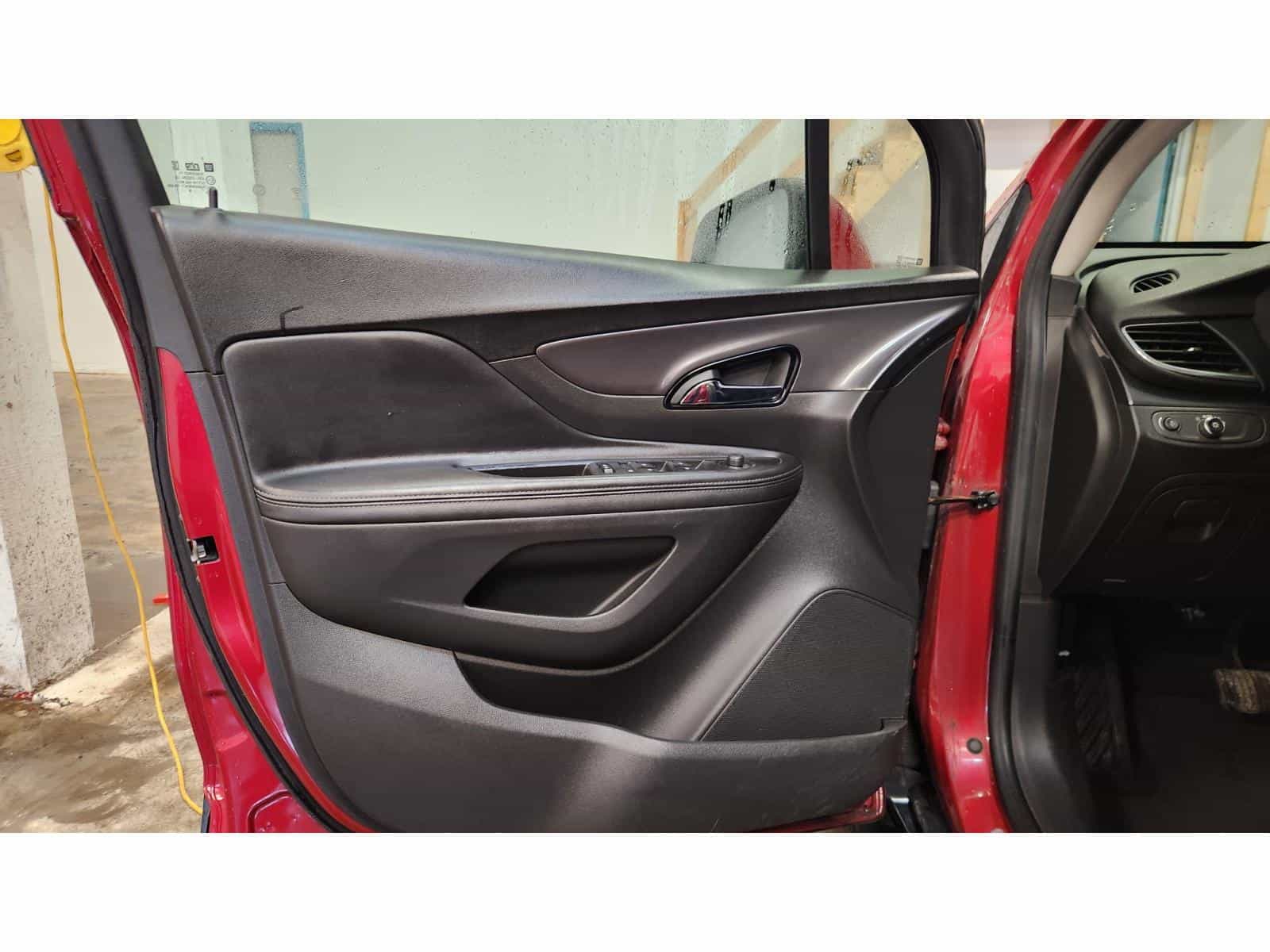 Image 9 Buick Encore Preferred 2019