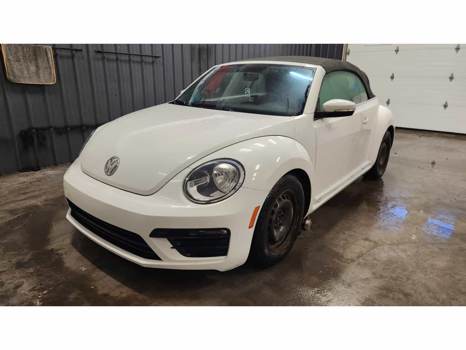 Image 2 Volkswagen Beetle Trendline 2018