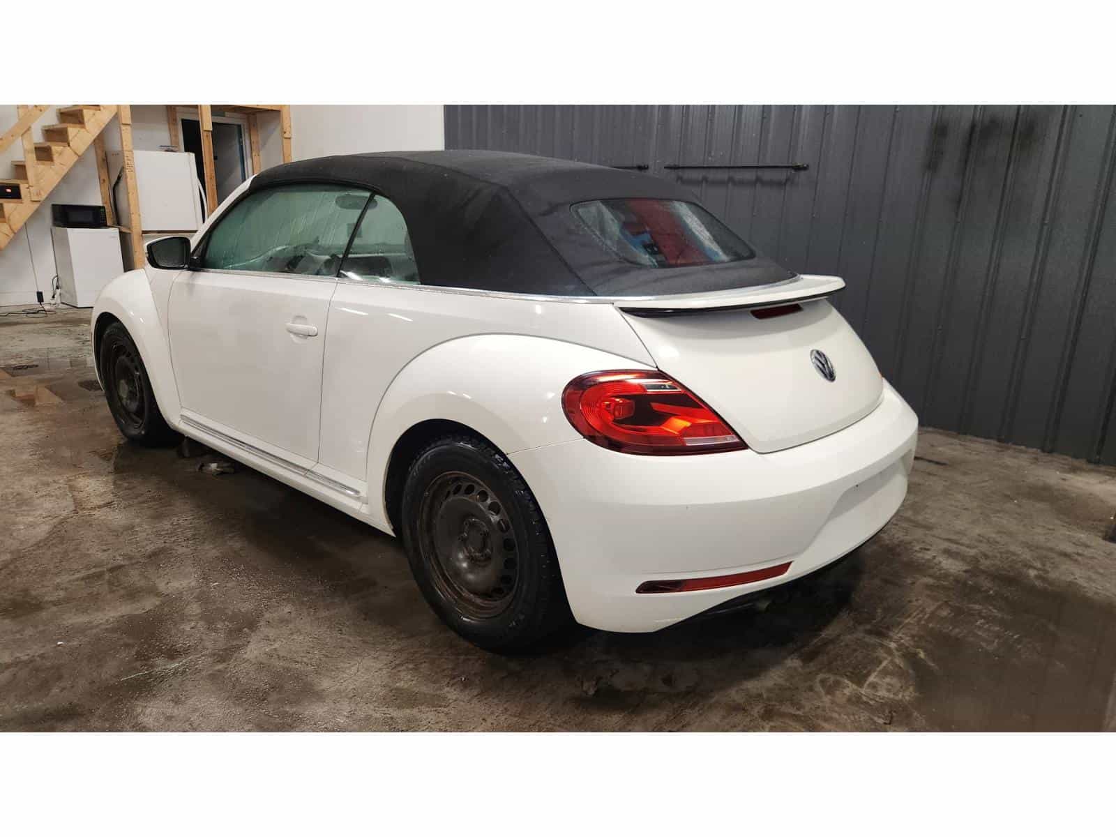 Image 7 Volkswagen Beetle Trendline 2018