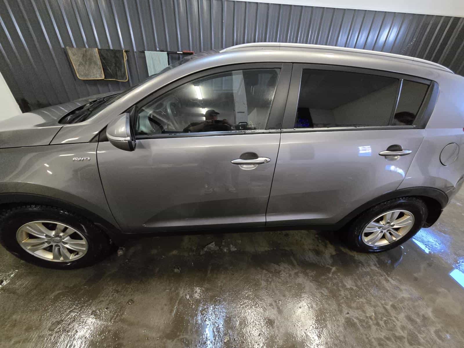 Image 3 Kia Sportage LX 2012