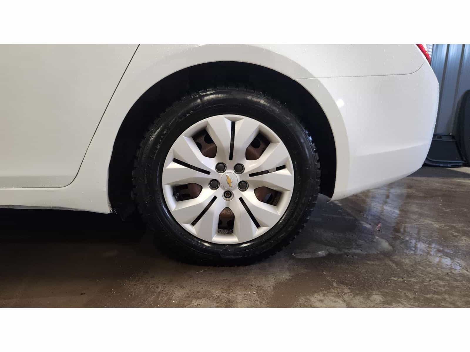 Image 9 Chevrolet Cruze LS 2012