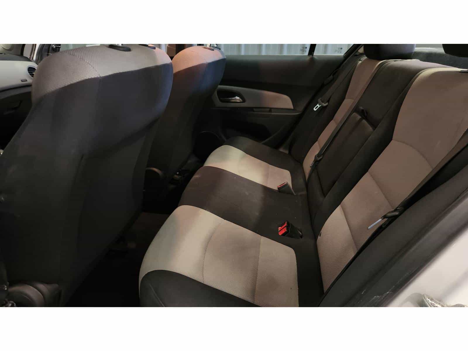 Image 11 Chevrolet Cruze LS 2012