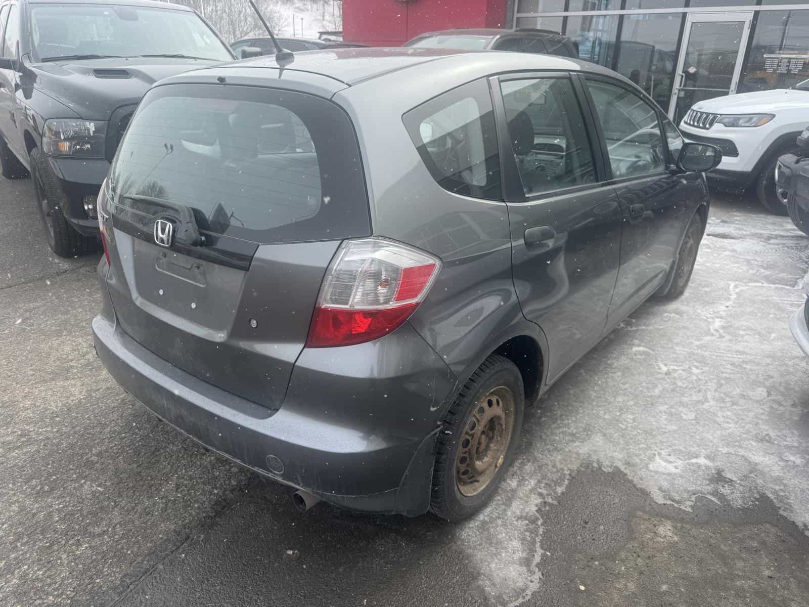 Image 3 Honda Fit DX 2011