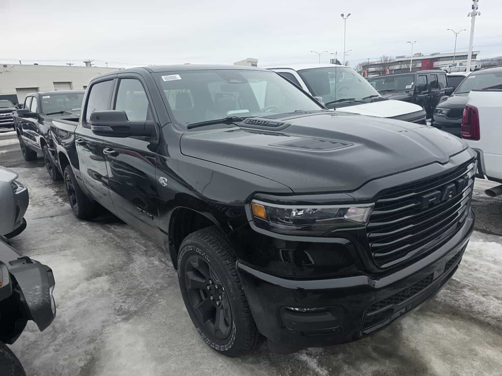 Image 5 RAM 1500 Sport 2026