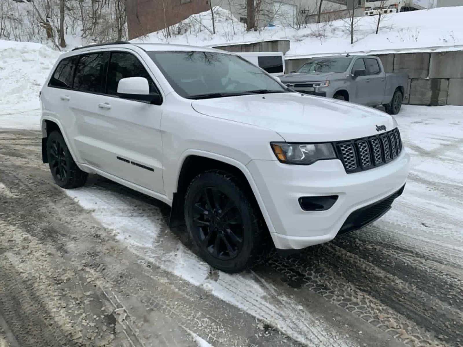 Image 3 Jeep Grand Cherokee Altitude 2021