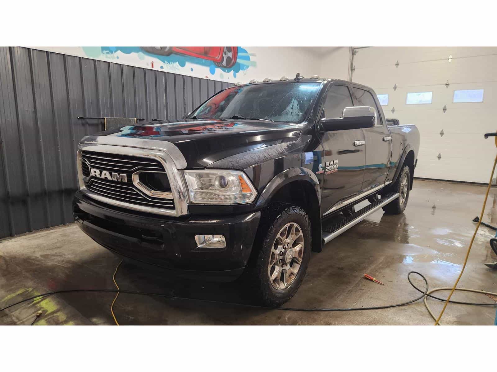 Image 1 RAM 2500 Laramie Limited 2018