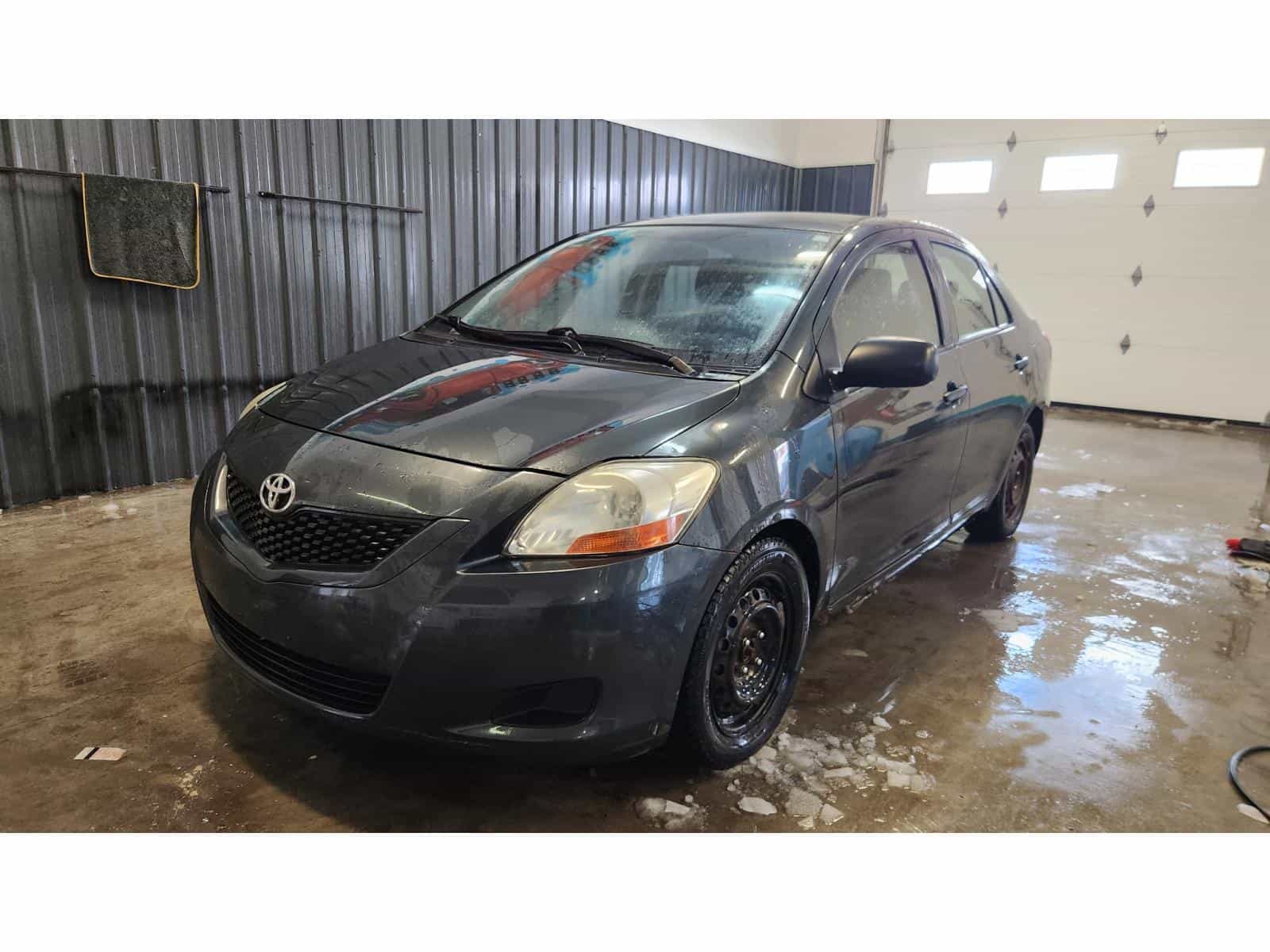 2009 Toyota Yaris Base - Image 1