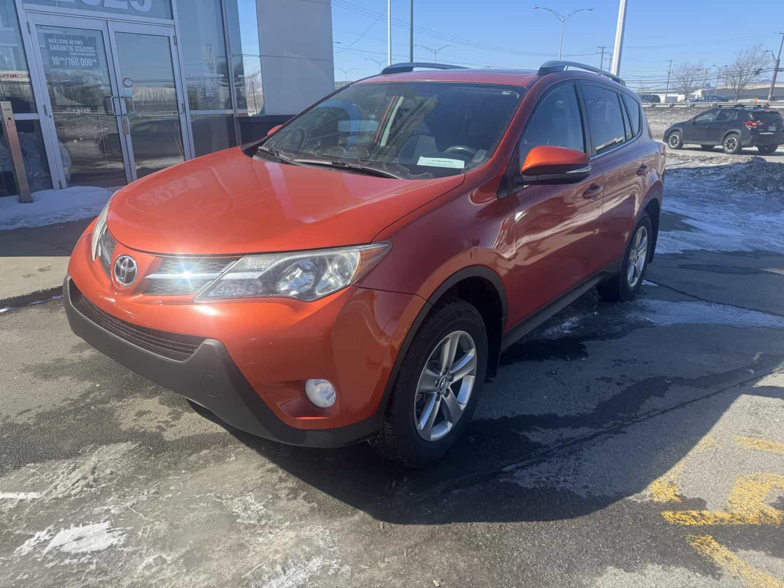 2015 Toyota Rav4 XLE - Image 1