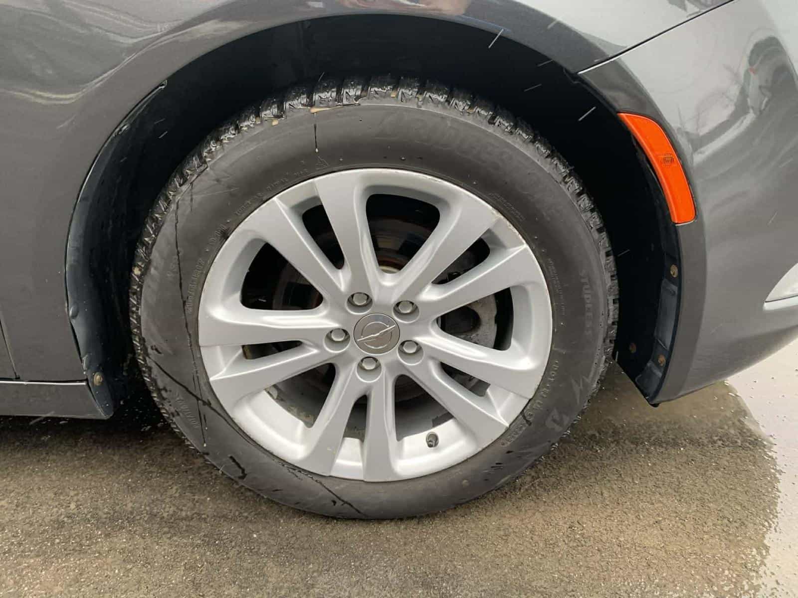 Image 9 Chrysler 200 Limited 2016