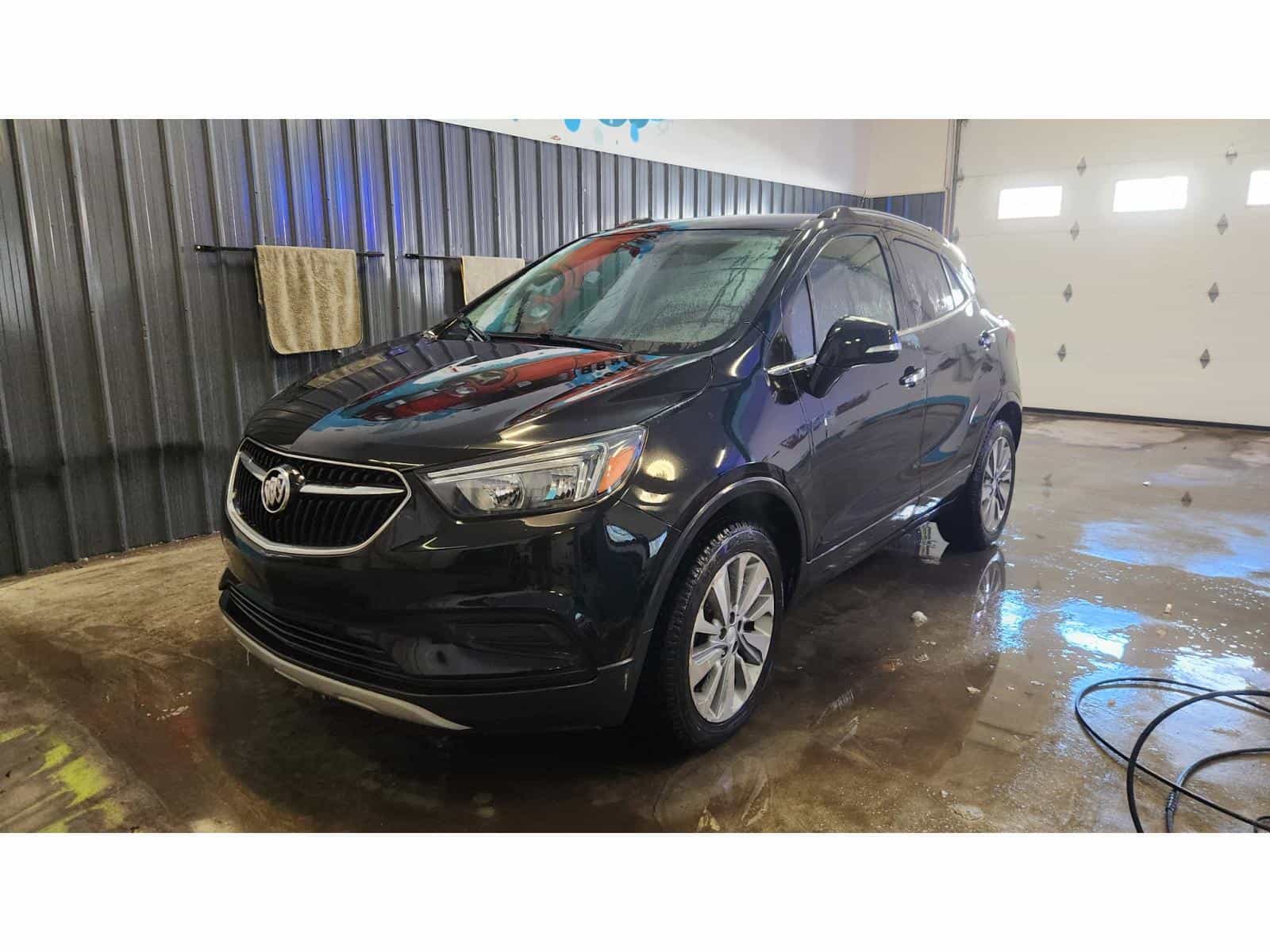 Image 1 Buick Encore Preferred 2018