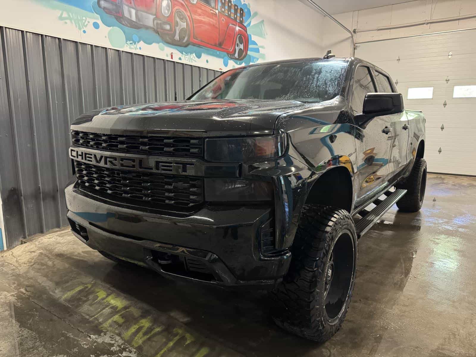 Image 1 Chevrolet Silverado Custom 2020