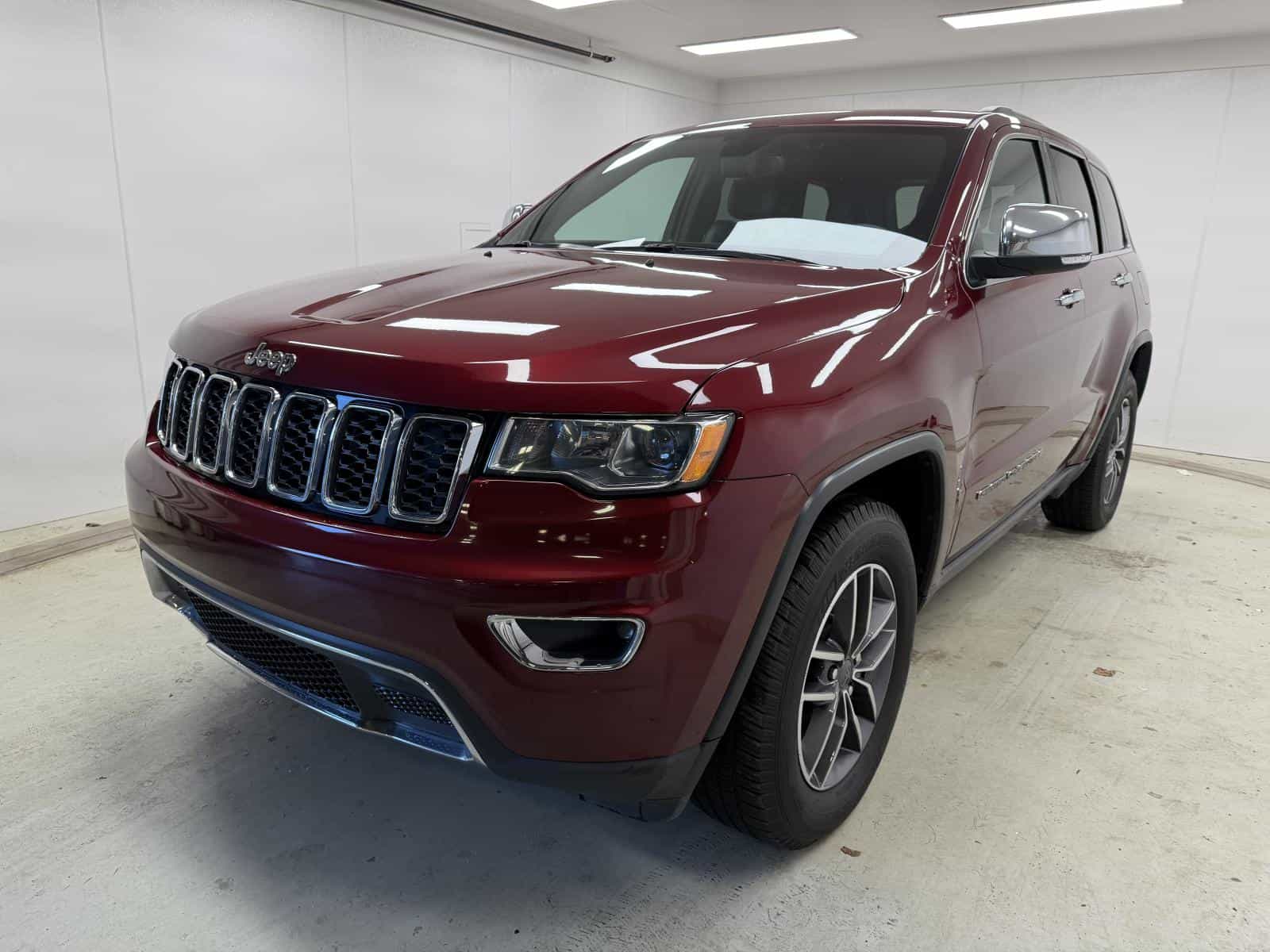 2019 Jeep Grand Cherokee Limited - Image 1