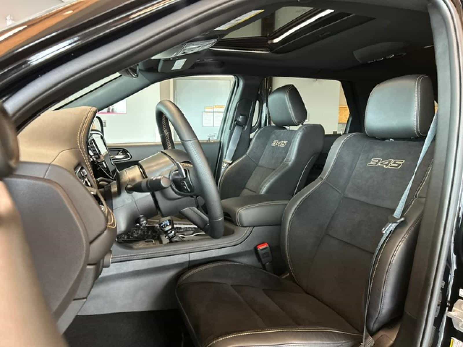 Image 8 Dodge Durango R/T (22J) 2025