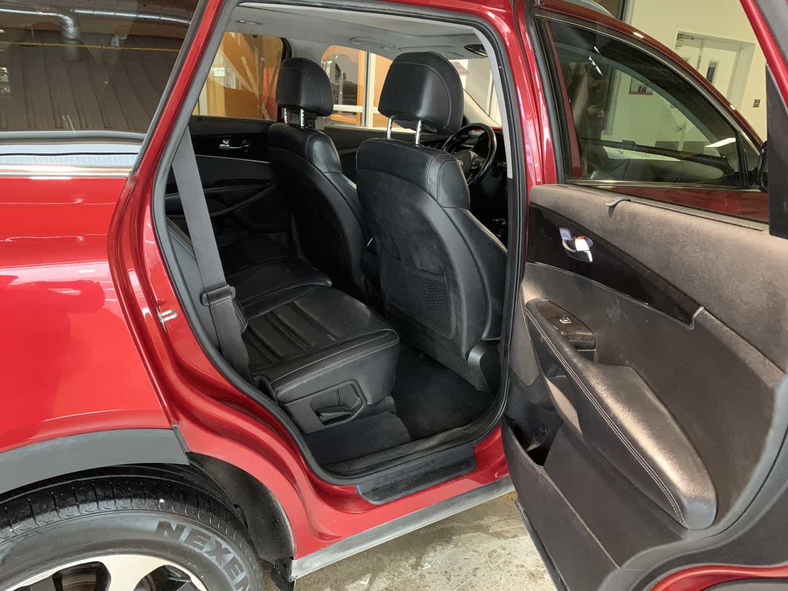 2017 Kia SORENTO EX EX V6 - Image 8