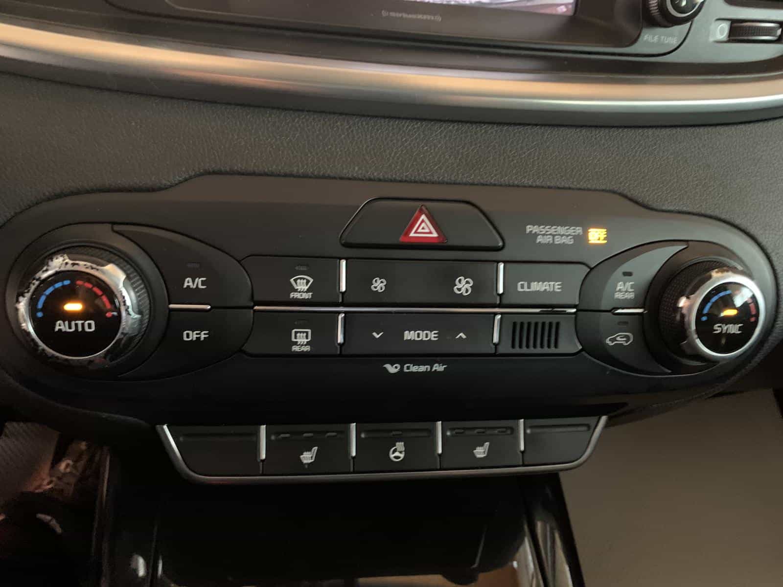 2017 Kia SORENTO EX EX V6 - Image 16